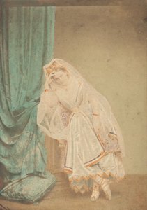 La Comtesse in piqué jurk of als Judith door Pierre Louis Pierson