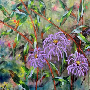 Levendige paarse bloemen in de tuin