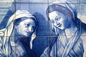 Detail van Maria die de vrouw van de herbergier ontmoet, Decoratief paneel dat Maria en Jozef toont bij de herberg, Lamego, Portugal. 1738