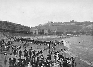 Dover: Het Kasteel en Strand, c1896