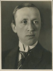 Portret van Karel Capek 1890-1938, 1930 door Prague . Photo studio Vanek