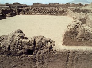 Chimu-cultuur: uitzicht op de precolumbiaanse stad Chanchan, 850-1470 AD