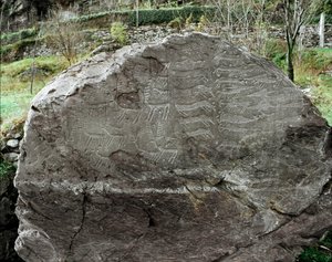 Prehistorie, rotstekeningen: grafrots met afbeeldingen van herten, vee en dolken. Kopertijd. Eneolithische periode (chalcolithicum). Roche nr. 1. Cemmo (Brescia) Parco archeologico nazionale dei Massi di Cemmo, Italië door Prehistoric Prehistoric