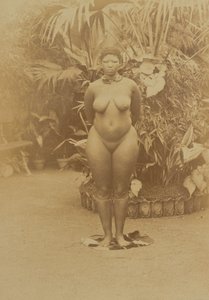 [Zuid-Afrikaanse vrouw, naakt] door Prince Roland Napoleon Bonaparte