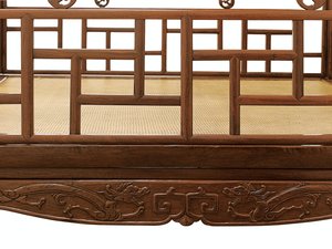 Detail van een Huanghuali zes-poster hemelbed, Jiazichuang Qing Dynastie door Qing Dynasty Chinese School