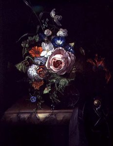 Rozen en andere bloemen in een glazen kom door Rachel Ruysch