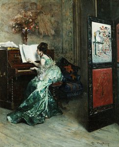 Een dame die piano speelt in een interieur