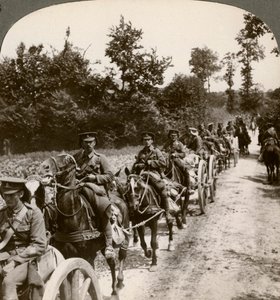 Aanvoer van reserve munitie, Eerste Wereldoorlog, 1914-1918 door Realistic Travels Publishers