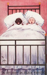 Zwarte en witte kinderen in een bed door Reg Carter