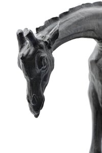Grote giraffe met gebogen hoofd, gemodelleerd 1909-10, gegoten voor 1913