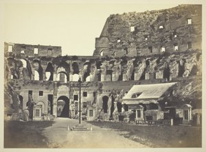 Colosseum door Robert MacPherson