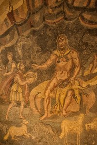 Cycloop vloermozaïek, Villa Romana del Casale, Piazza Armerina, Sicilië, Italië door Roman