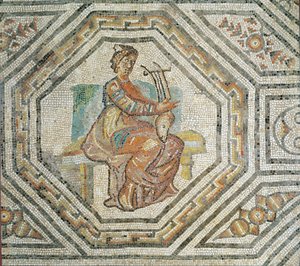 Erato, de muze van lyrische poëzie, uit Augusta Treveroroum (mozaïek) door Roman