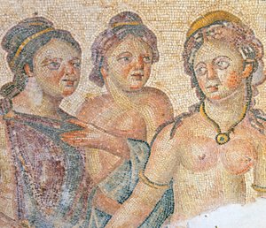 Leda en haar Dienstmeisjes, detail van Leda en Zeus mozaïek, Huis van Aion, Paphos, Cyprus door Roman