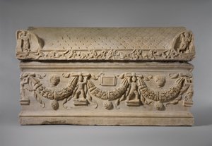 Marmeren sarcofaag met guirlandes, c.200-225 AD