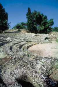 Romeinse overblijfselen van Pollentia, detail van amfitheater, Alcudia, Mallorca, Spanje door Roman