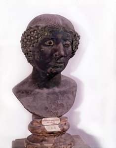 Romeinse antiquiteit: buste van Romeinse dame uit Pompeii (1e eeuw na Chr.) door Roman