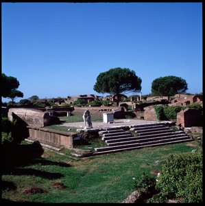 Romeinse kunst: uitzicht op de ruïnes van de tempel van Hercules door Roman