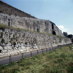 Heiligdom van Fortuna in Palestrina, Lazio door Roman