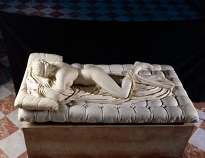 Slapende Hermafrodiet, kopie naar een origineel uit de 2e eeuw v.Chr., uit de Thermen van Diocletianus, Rome door Roman