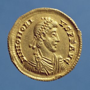 Solidus (voorzijde) van Honorius (393-432) gedrapeerd, gepantserd, met een diadeem. Inscriptie: D N HONORIVS P F AVG door Roman