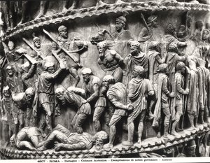 De onthoofding van Duitse edelen, detail van de Zuil van Marcus Aurelius door Roman
