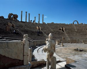 Zicht op het theater door Roman