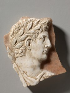 Camee met portret van keizer Augustus