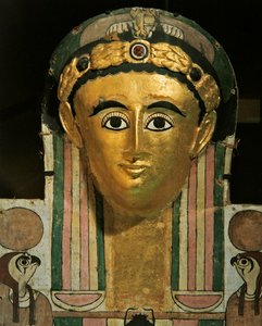 Mummie kartonnage hoofd van Crates, uit Deir el-Medina, Thebe, midden 2e eeuw door Roman Period Egyptian