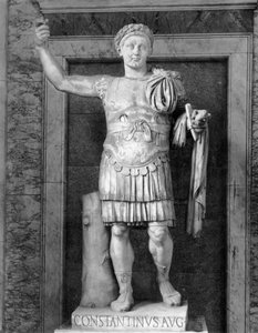 Standbeeld van Keizer Constantijn (marmer) door Roman Roman