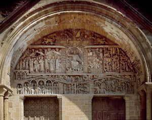 Romaans kunst: Tympaan gebeeldhouwd dat het laatste oordeel voorstelt, rechts van Christus het Paradijs, links de chaos van de hel. Beeldhouwwerk (1130-1140) van de abdijkerk van Sainte Foy in Conques (Aveyron), Frankrijk