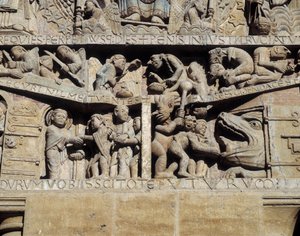 Zicht op het timpaan van het laatste oordeel, detail van de hel door Romanesque