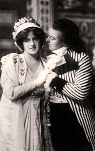 Robert Evett en Denise Orme in The Merveilleuses door Rotary Photo