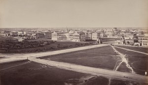 Calcutta. Algemeen uitzicht. Regeringsgebouw op de voorgrond door Samuel Bourne