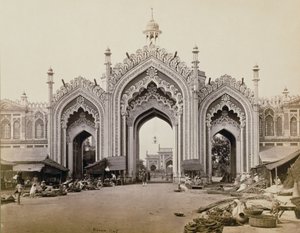 Poort van de Hoospinbad Bazaar door Samuel Bourne