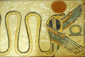 Oud Egypte, Muurschildering, Graf van Amon hir Khopshef, Uraeus en gevleugelde slangen bewaken de ingang van de grafkamer, 20e dynastie, Vallei der Koninginnen door School Egyptian