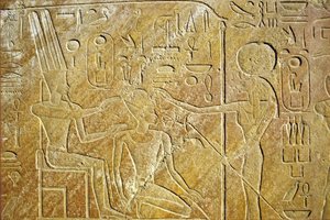 Oud Egypte, Muur schildering/gravure, Sakhmet spreekt Amon Ra en Hatsjepsoet toe, Karnak Tempel, Luxor door School Egyptian