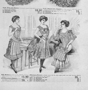 Franse ondergoedcatalogus door School French
