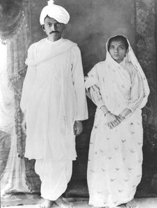 Kasturba en Mahatma Gandhi door School Indian