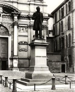 Monument voor Alessandro Manzoni (1785-1873)