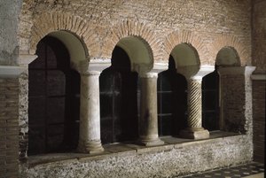 Zicht op het klooster van de kerk van Sint Vincent en Sint Anasthasus, abdij van de drie fonteinen door School Italian
