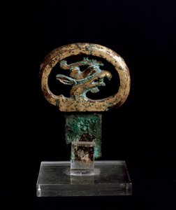Bronzen handvat met griffioenkop, 6e-5e eeuw v.Chr. door Japanese School