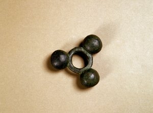Bronzen ornament voor paardentuig, Kofun-periode door Japanese School