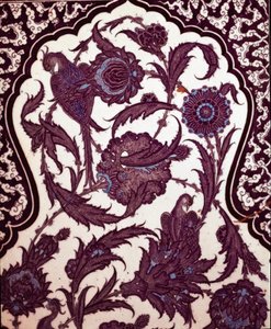 Ottomaanse kunst: Iznik keramiek die de Besnijdenishal van het Topkapi-paleis in Istanbul, Turkije, decoreert door School Ottoman