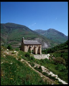 Uitzicht op de kapel van st Pelegrin, Arties (fotografie) door School Spanish