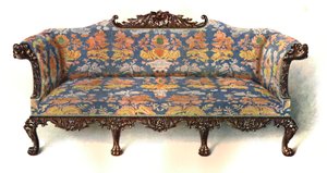 Mahoniehouten Sofa door Shirley Charles Llewellyn Slocombe