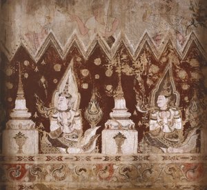 Detail van de overgebleven muurschilderingen (verf op steen) door Siamese School