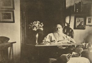 Russische auteur Leo Tolstoy met een slechte been, Rusland