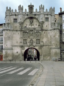 Arco de Santa Maria, ooit onderdeel van de stadsmuren door Spanish School