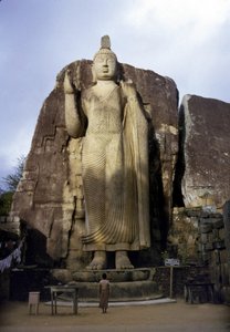 De grote Boeddha van Avukana. Sri Lanka. 5e eeuw